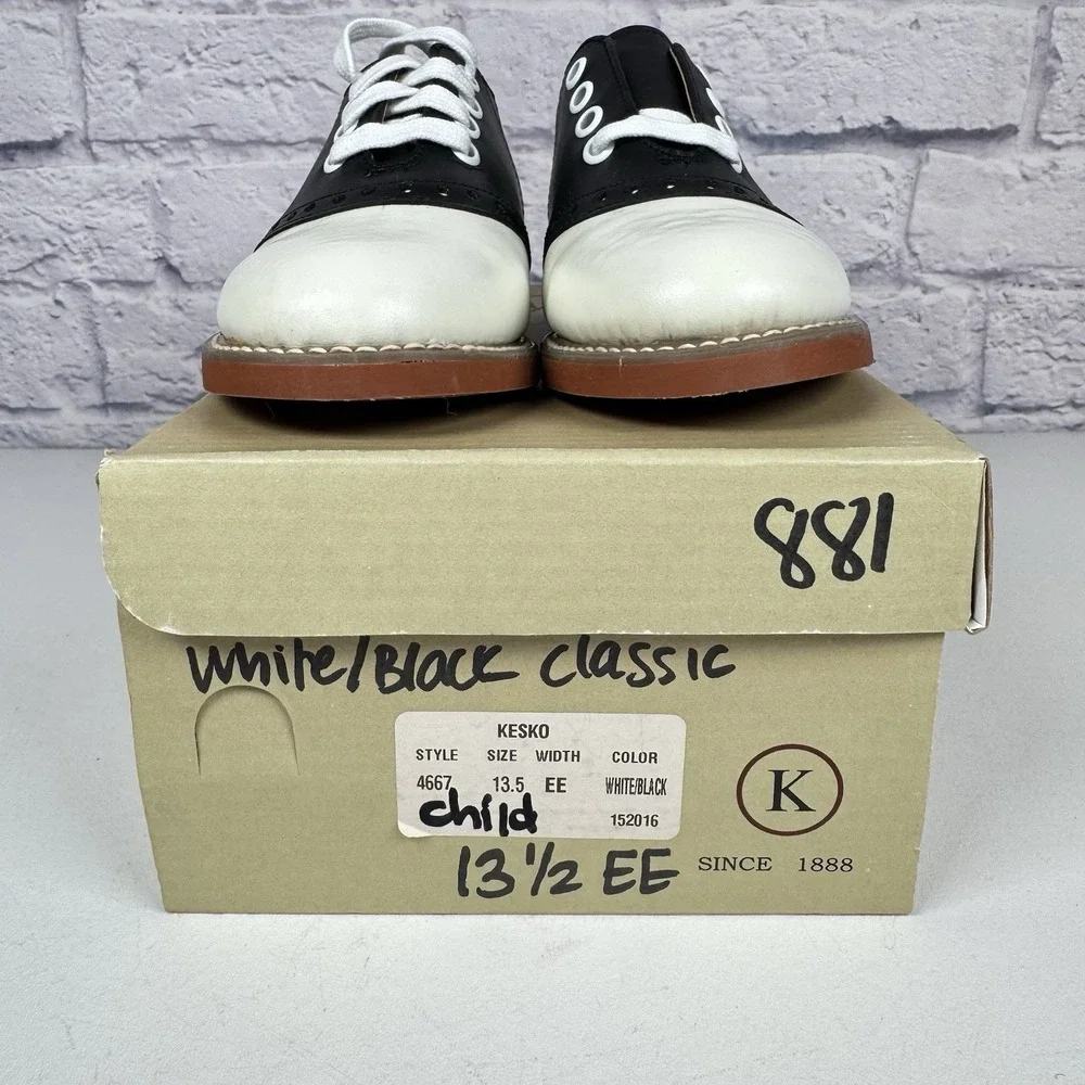 Kesco Classic White Black Saddle Shoes Leather Oxford Uniform 4667 Girls 13.5 EE - Picture 5 of 8